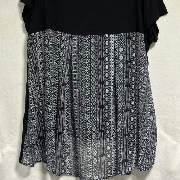 Bobeau Top 3X Black Matte Jersey Stretch Chiffon Printed Short Sleeve Blouse NEW - Picture 9 of 10